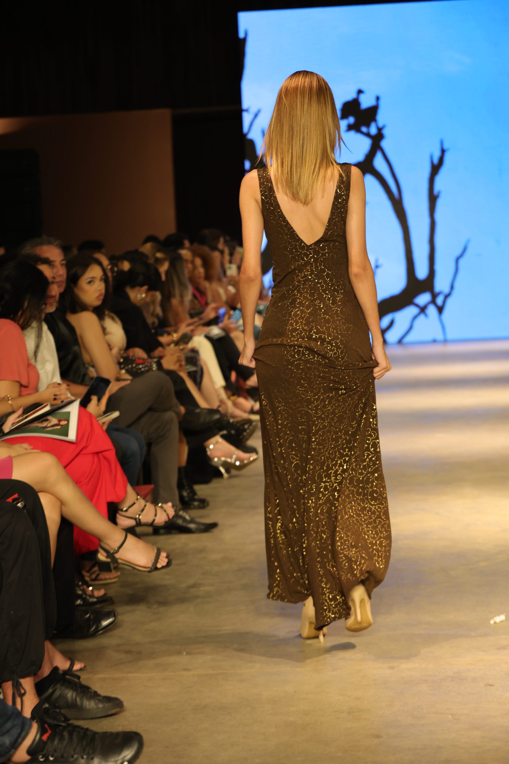 Vestido Tierra de Oro - Imagen 2